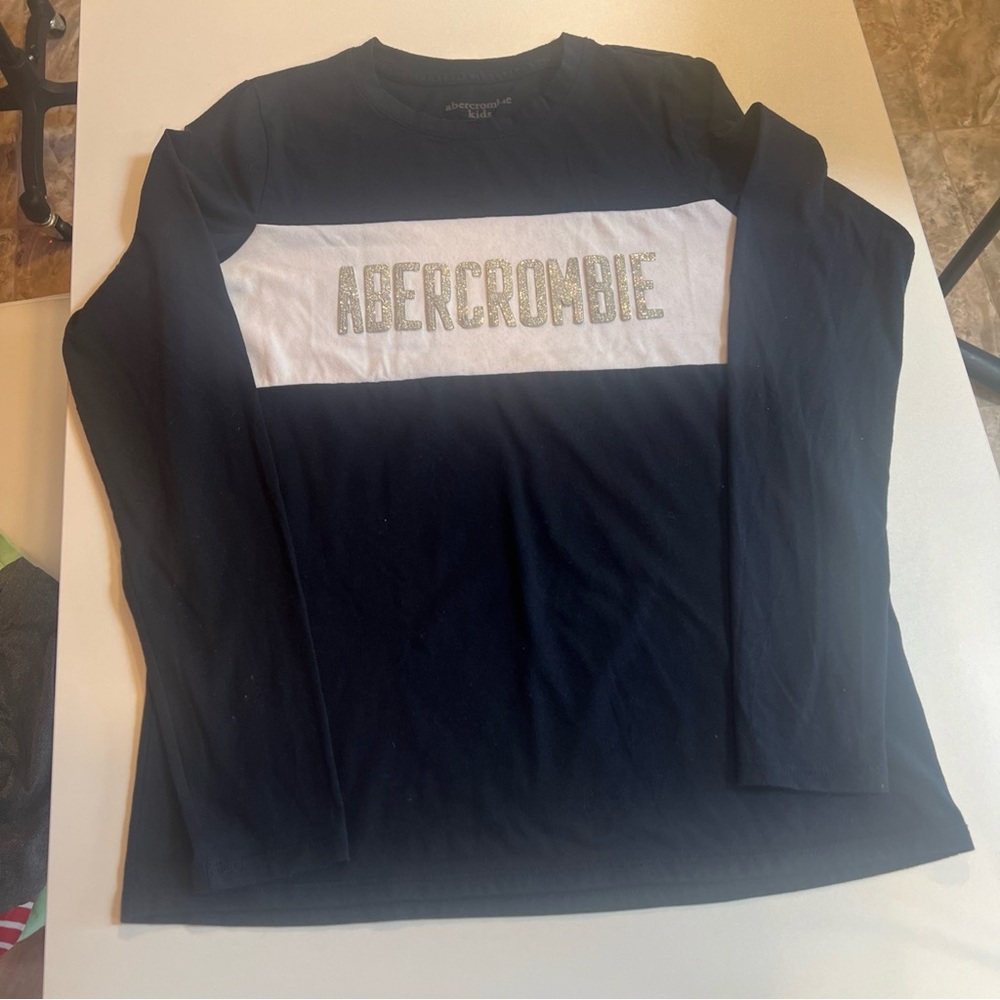 Abercrombie Navy Bñue White Logo Sz 11/12 NWOT  Long Sleeve Shirt